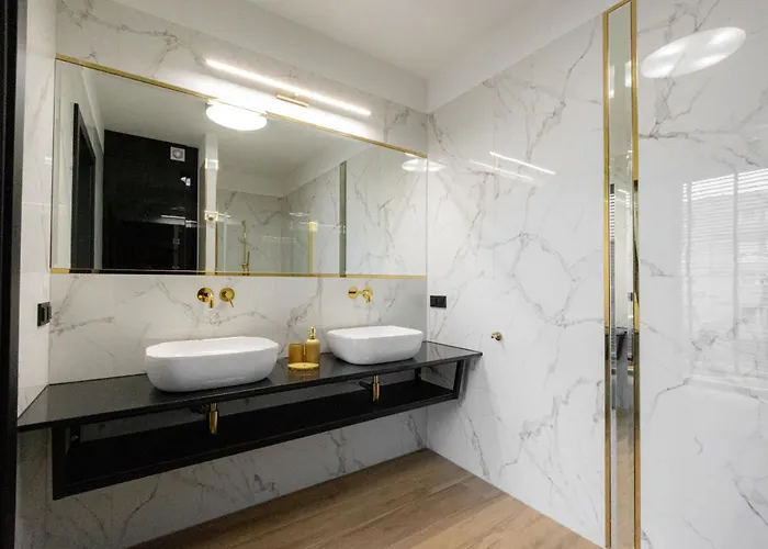 Spichlerz Apartman *